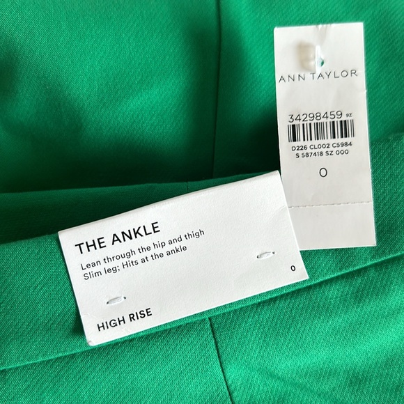 Ann Taylor Green Eva Ankle Pants NWT 0 4 - Picture 4 of 5